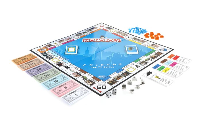 285 E8714 - J! Monopoly Friends 8+